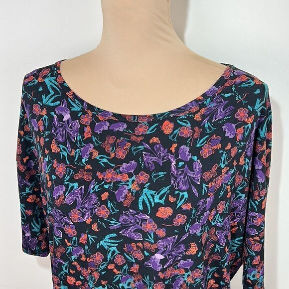 (3/$15) LulaRoe Irma size XXS. Floral print Oversized tunic - Picture 2 of 8